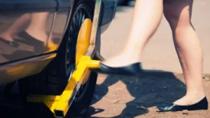 Vehículo con precinto: Qué es y qué riesgos corres al comprar uno